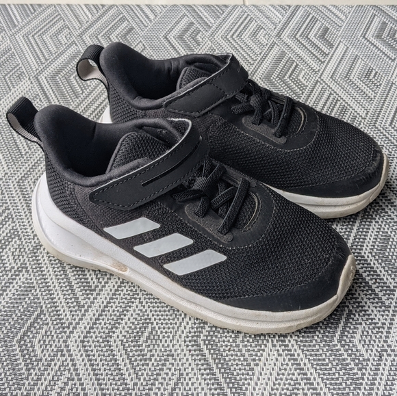 Boys Adidas Runners - Picture 2 of 3